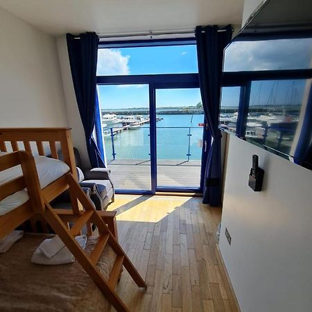 Carlingford Marina Apartments Dış mekan fotoğraf