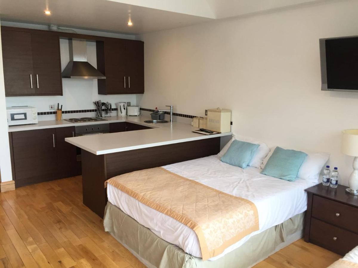 Carlingford Marina Apartments Dış mekan fotoğraf